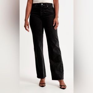 Abercrombie relaxed 90s curve love jean size 29